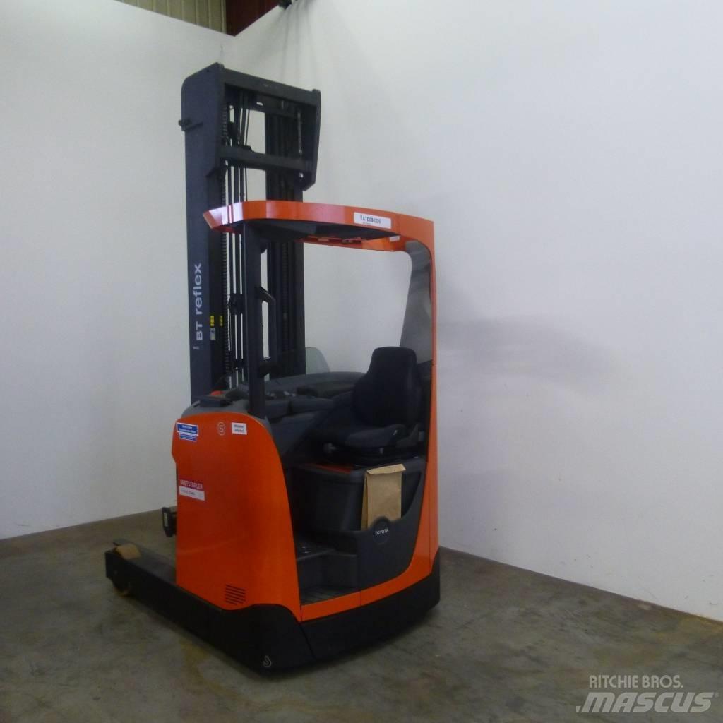BT RR E 160 H Reach truck