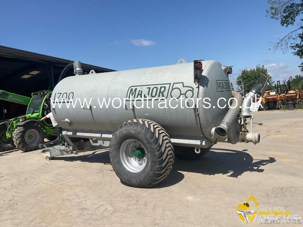 Major 1700 Slurry tankers