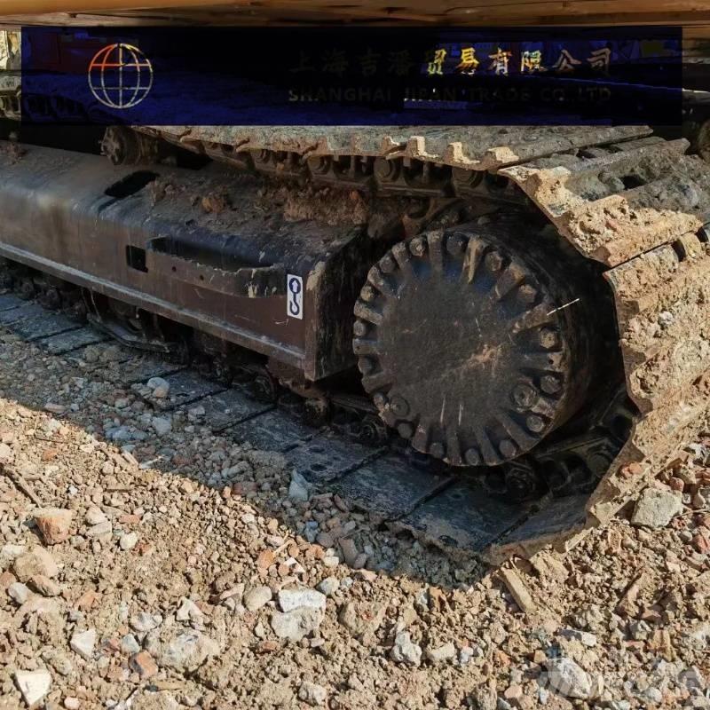 CAT 323 D Crawler excavators
