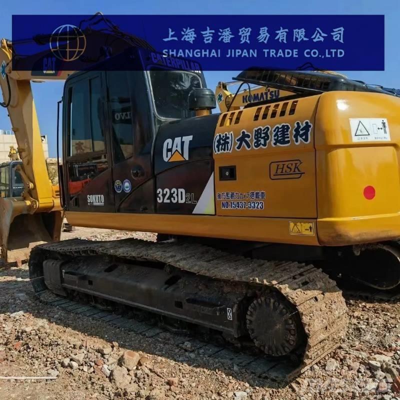 CAT 323 D Crawler excavators