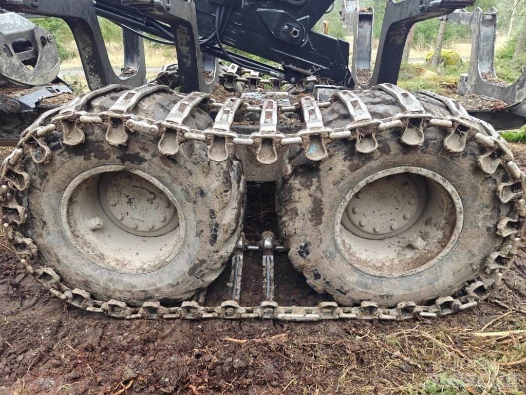 Komatsu 845 Forwarders