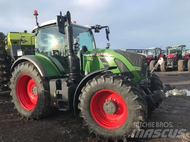 Fendt 720 Vario Tractors