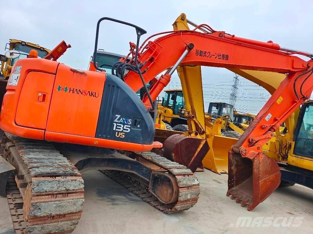 Hitachi ZX 135 US Crawler excavators