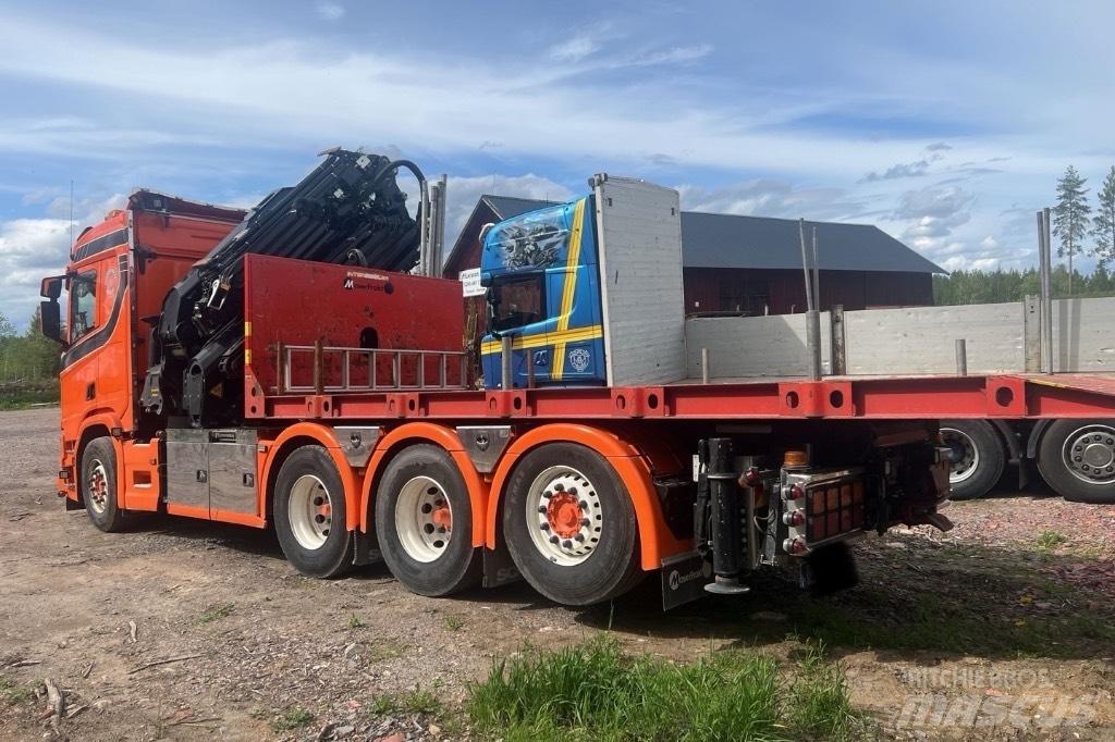 Scania R 500 Truck mounted cranes