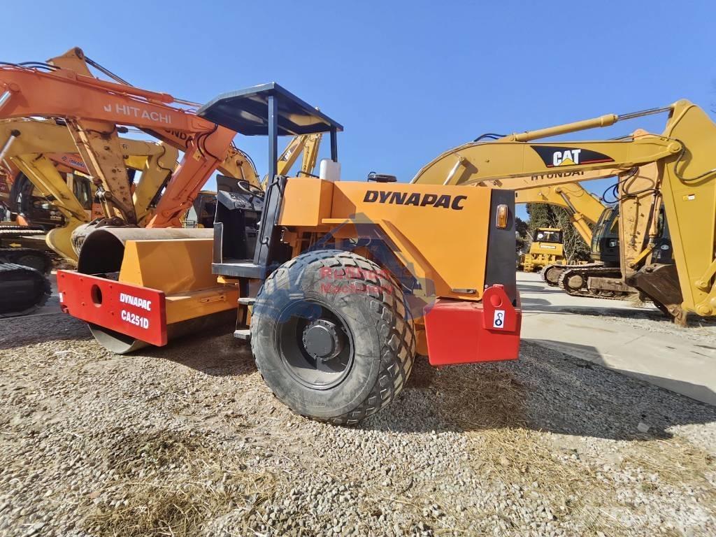 Dynapac CA 251 D Single drum rollers