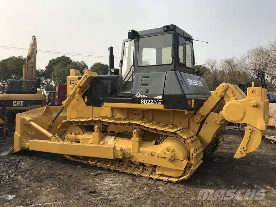 Shantui SD 22 Crawler dozers