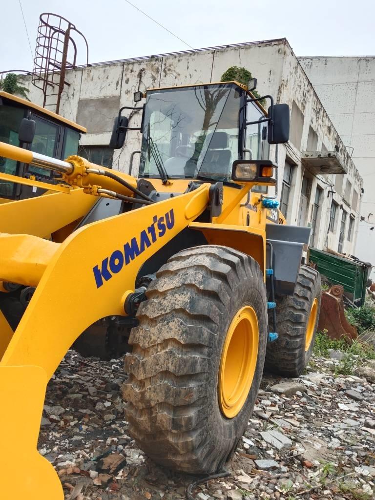 Komatsu WA 320 Wheel loaders
