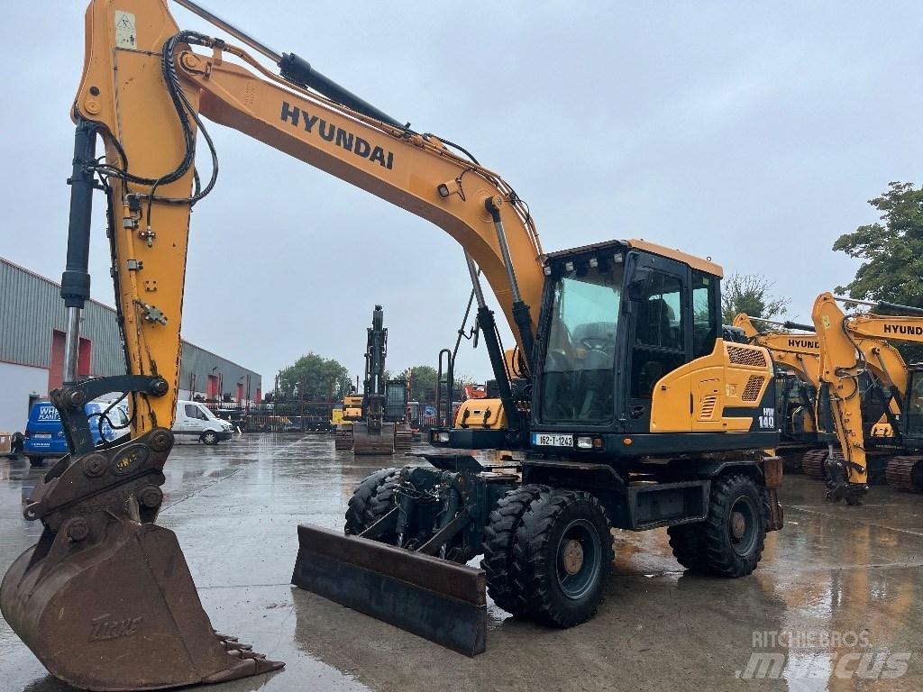 Hyundai HW140 Wheeled excavators
