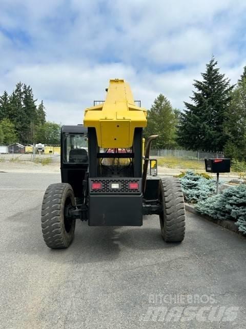 Gehl RS 6-42 Rough terrain truck