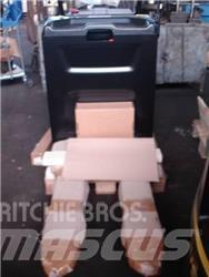 Hyster P2.0S FBW Low lift with platform