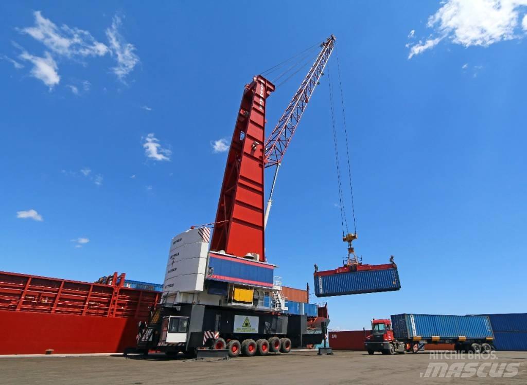 Gottwald HMK 300 E Harbor cranes