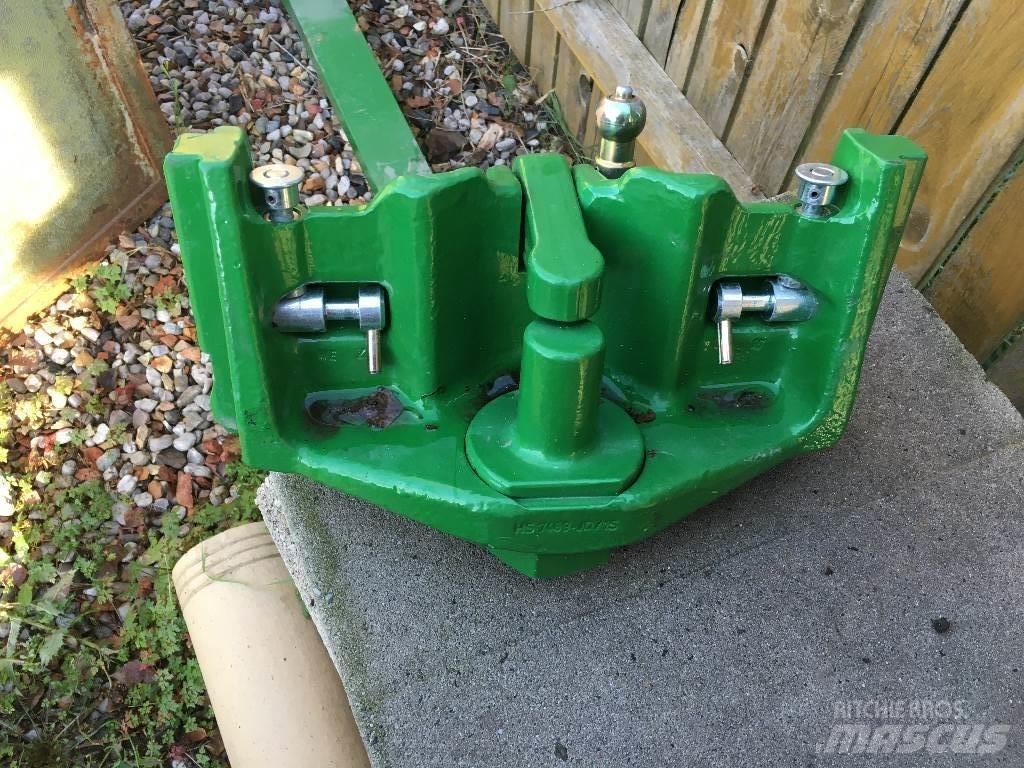 John Deere 8345 R Farm machinery