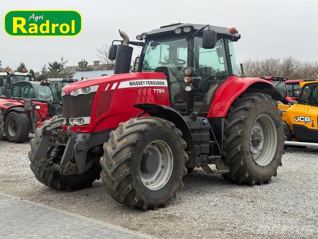 Massey Ferguson 7724 Tractors