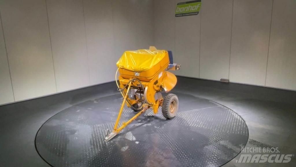 Bogballe S2-T Sand and salt spreaders