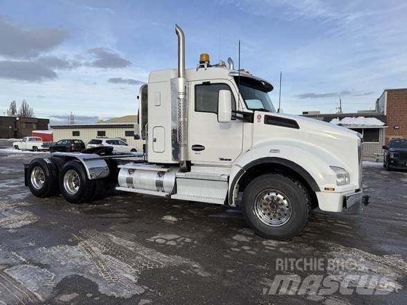 Kenworth T880 Prime Movers