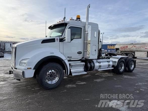 Kenworth T880 Prime Movers