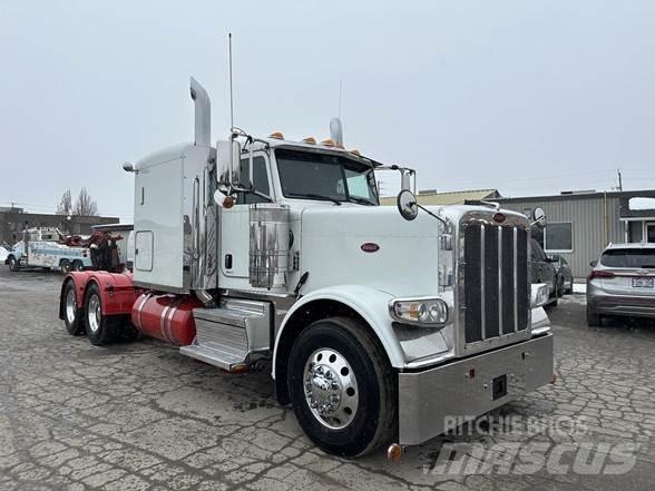 Peterbilt 389 Prime Movers