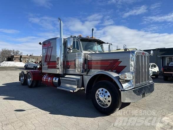 Peterbilt 389 Prime Movers