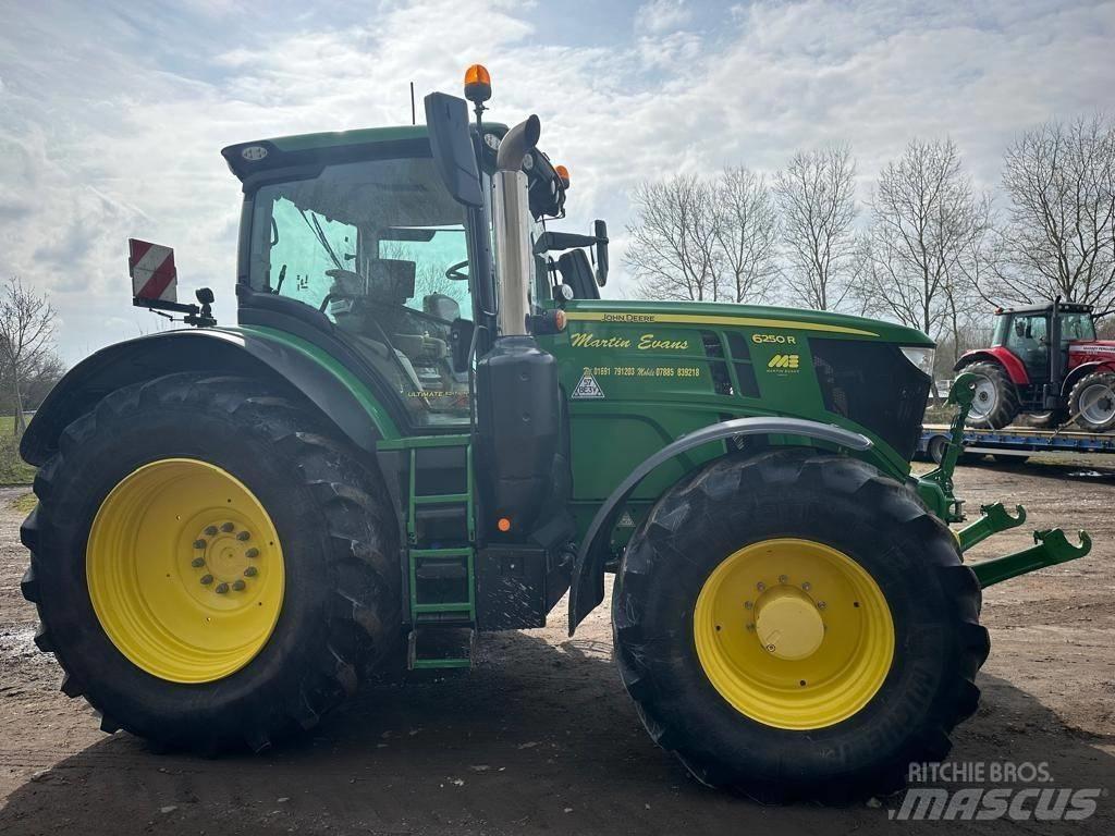 John Deere 6250 R Tractors
