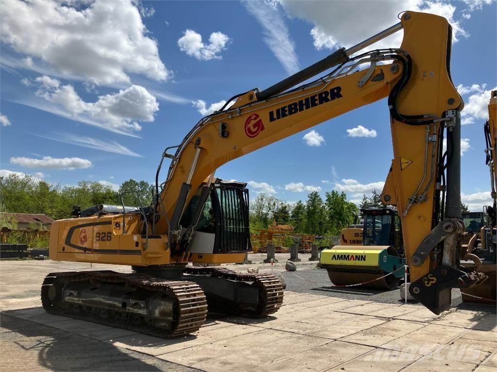 Liebherr R926 Crawler excavators