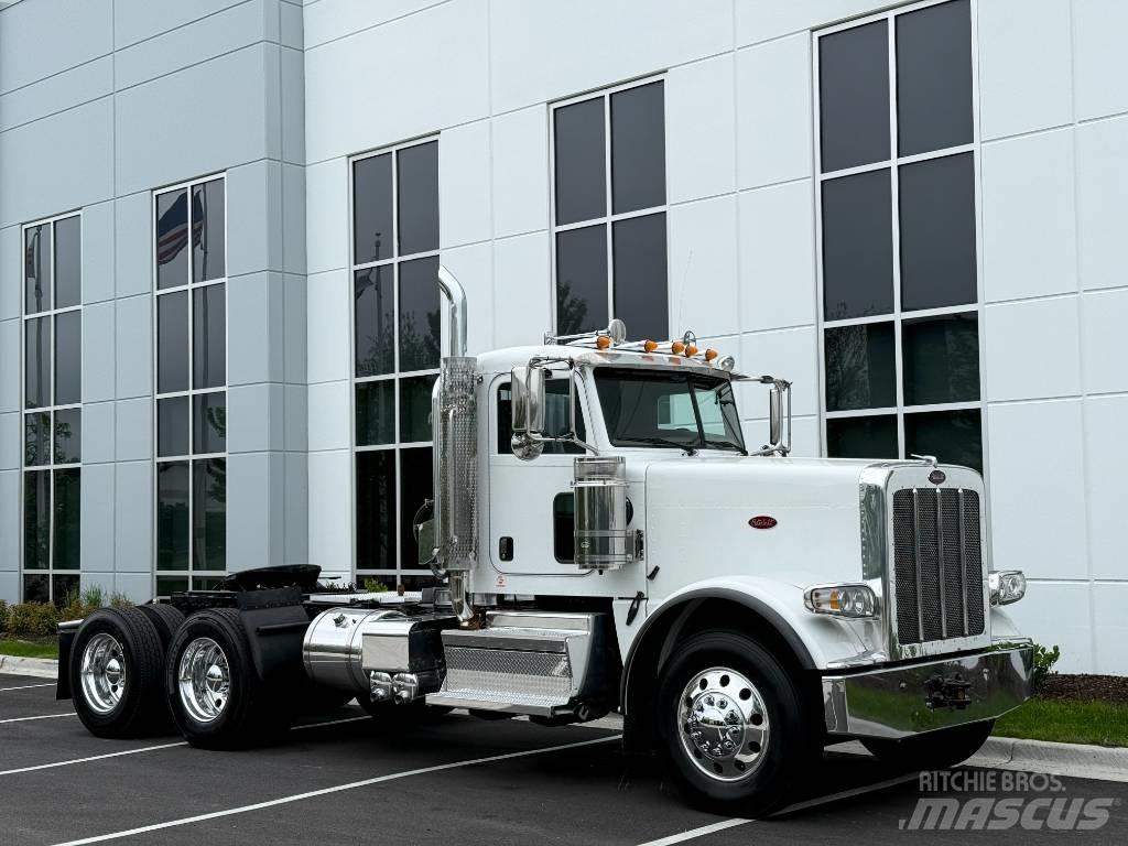 Peterbilt 389 Prime Movers