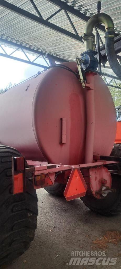 Livakka 12,5 m3+PK Slurry tankers