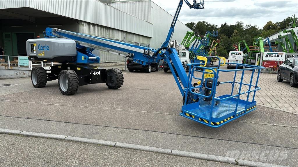 Genie S-65 XC Telescopic boom lifts