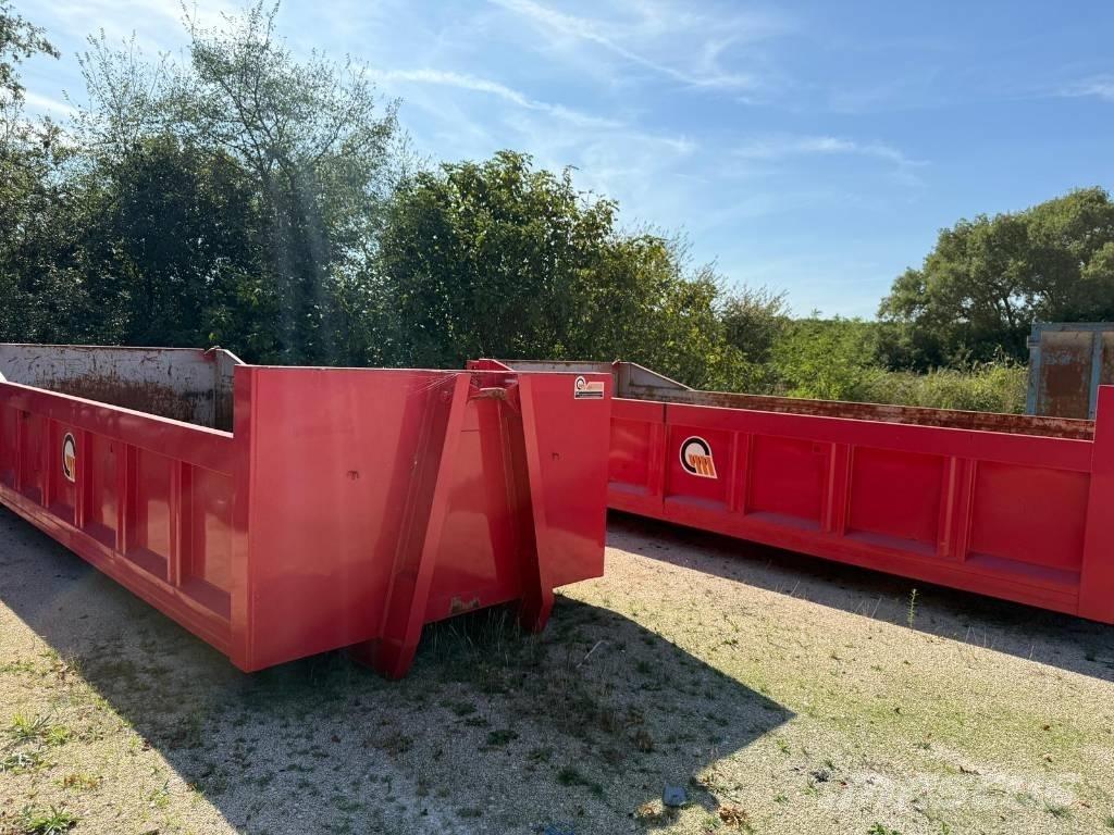 MAN 32.440 Skip bin truck