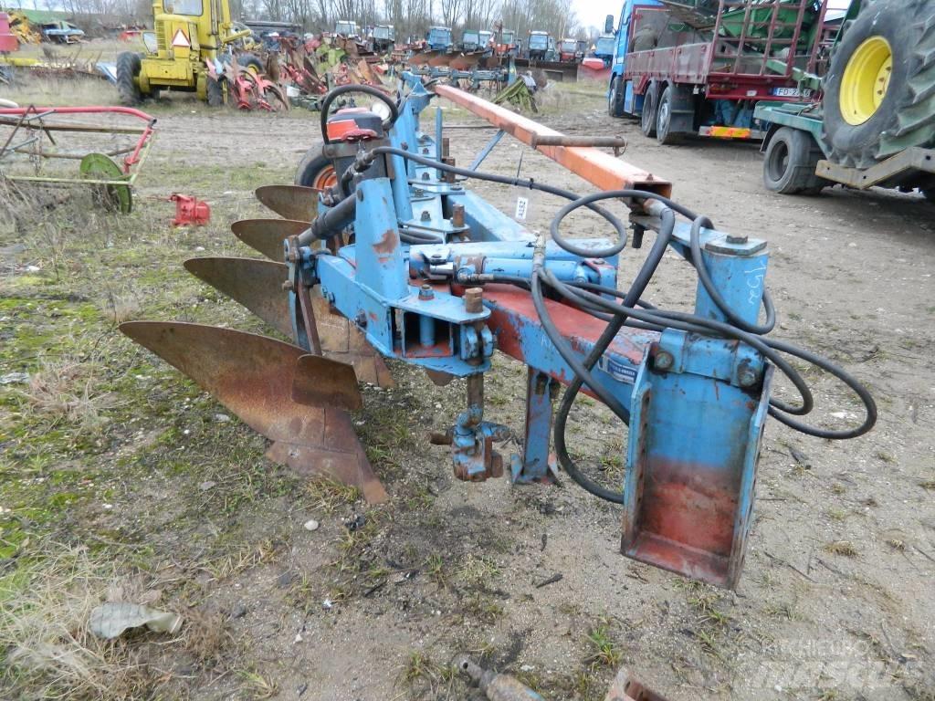 Överum 4 Ploughs