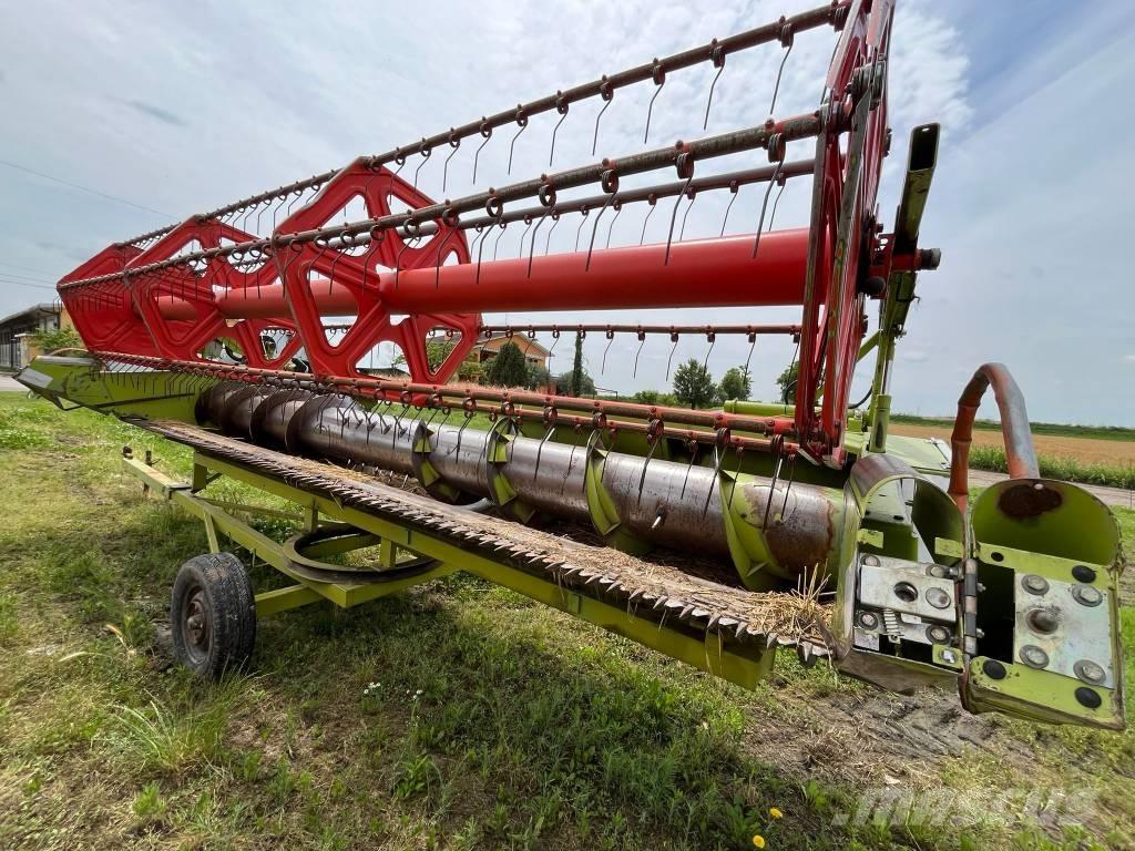 CLAAS C 540 Combine harvester heads