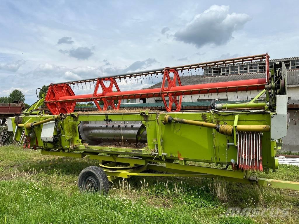 CLAAS C 540 Combine harvester heads