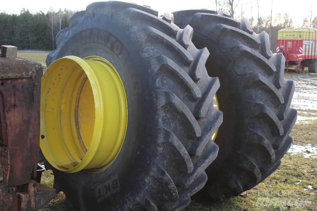 BKT Agrimaxfortis Tyres, wheels and rims