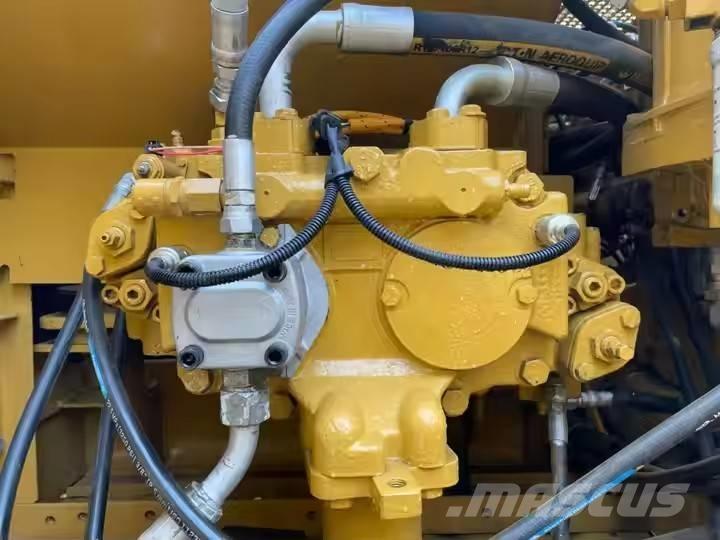 CAT 320 C Crawler excavators