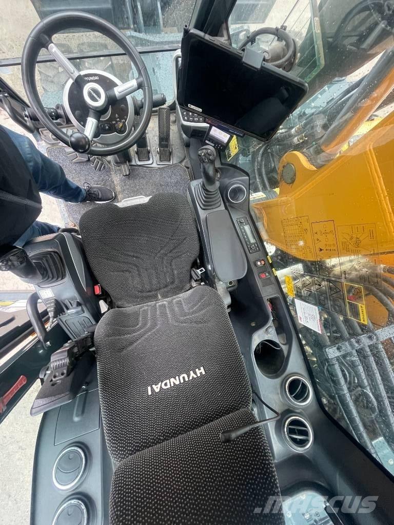 Hyundai HW 160 Wheeled excavators