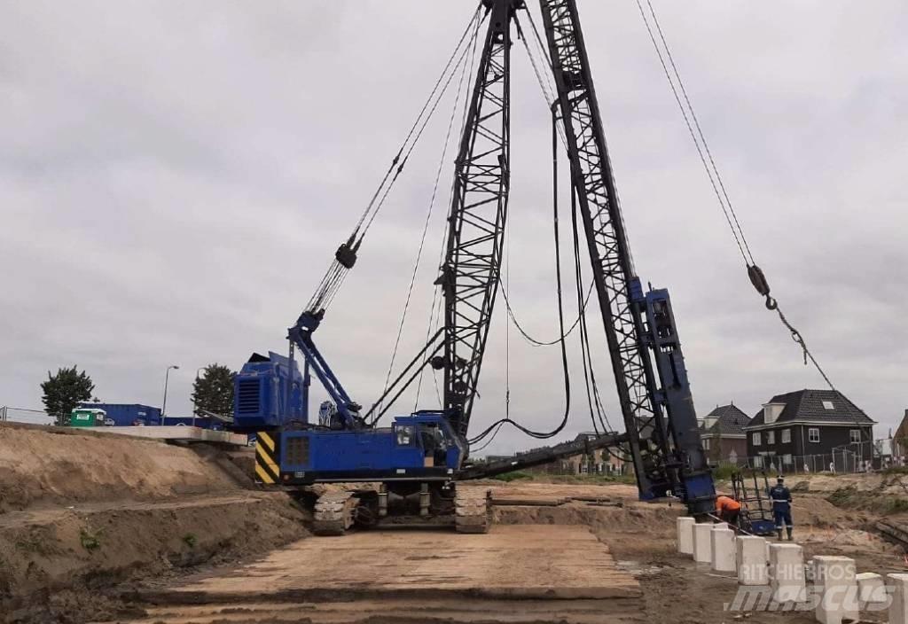 Hitachi KH300-3 PD Track mounted cranes