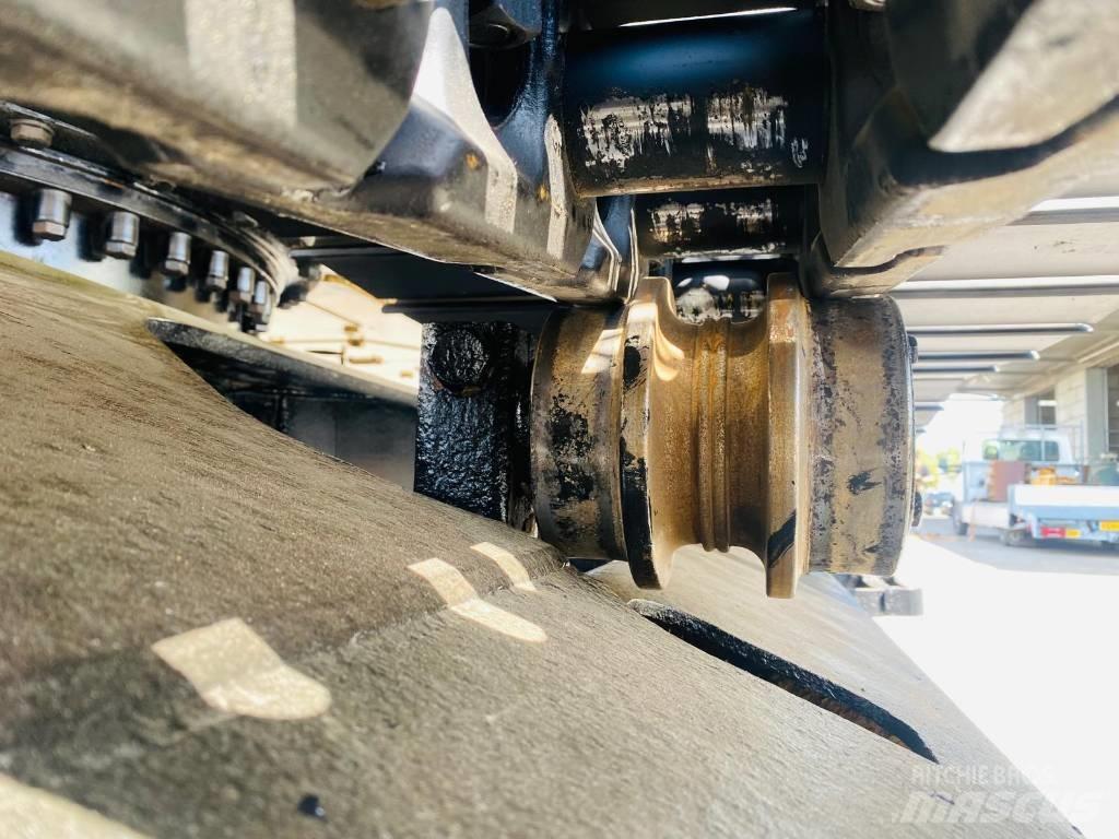 CAT 329e lre Long reach excavators