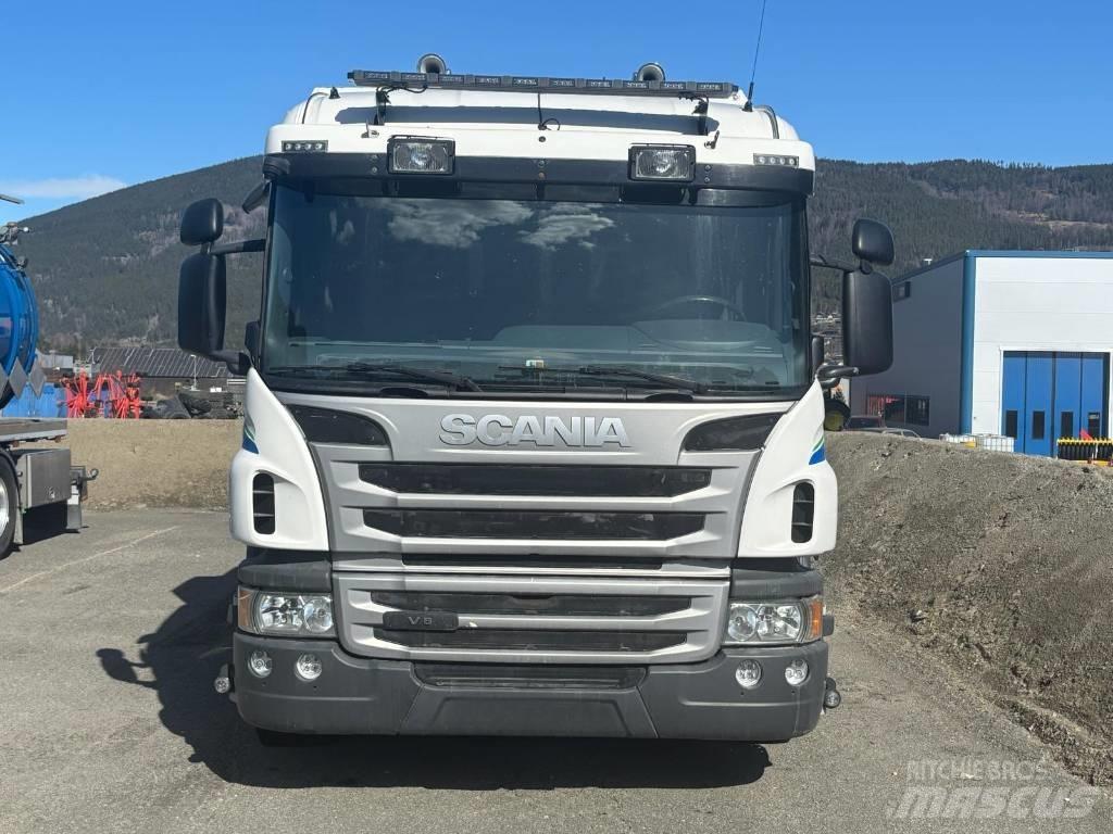 Scania P 400 Commercial vehicle