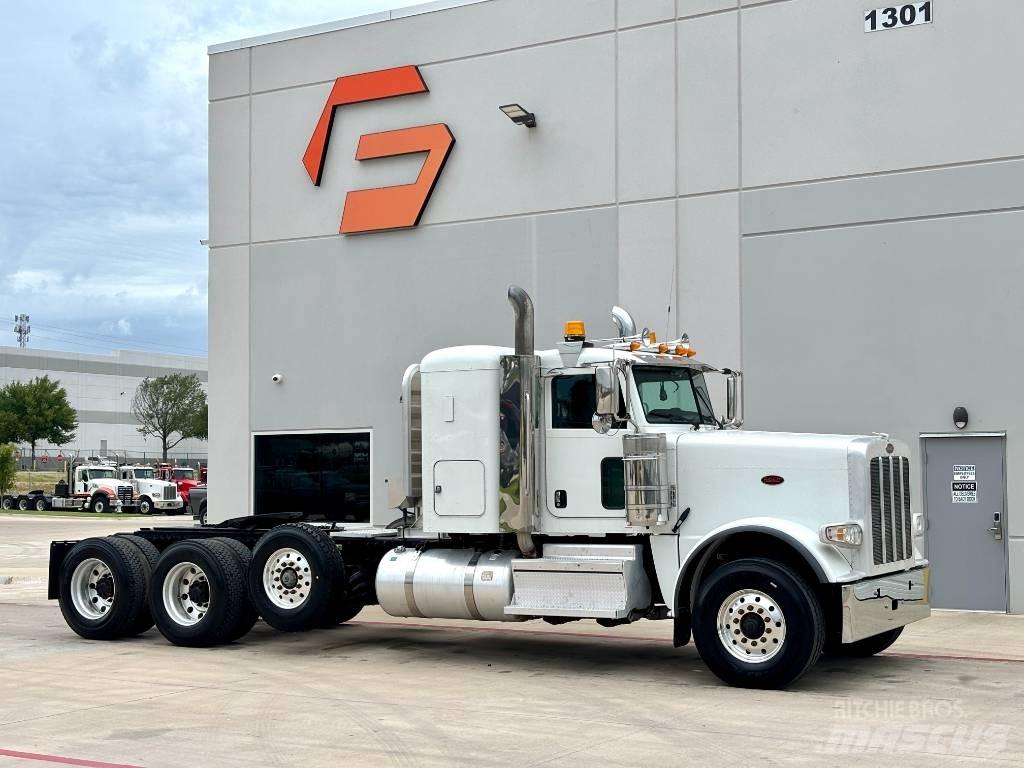 Peterbilt 389 Prime Movers