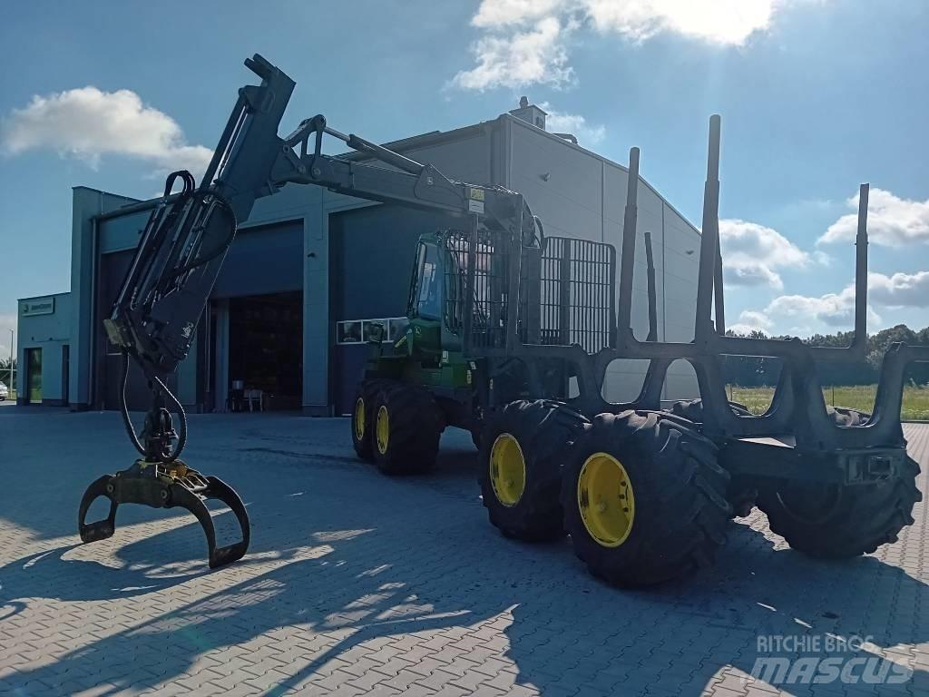 John Deere 1010G Forwarders