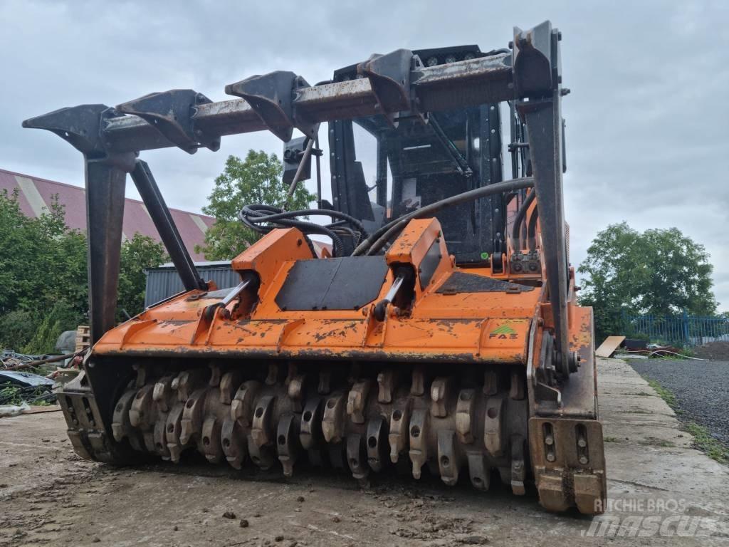 FAE PT-300 Forestry tractors