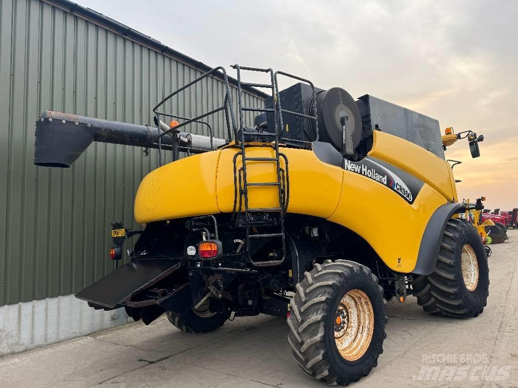 New Holland CR 960 Combine harvesters