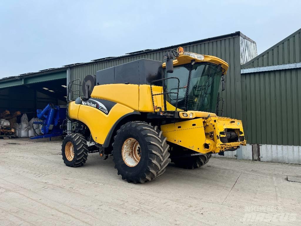 New Holland CR 960 Combine harvesters