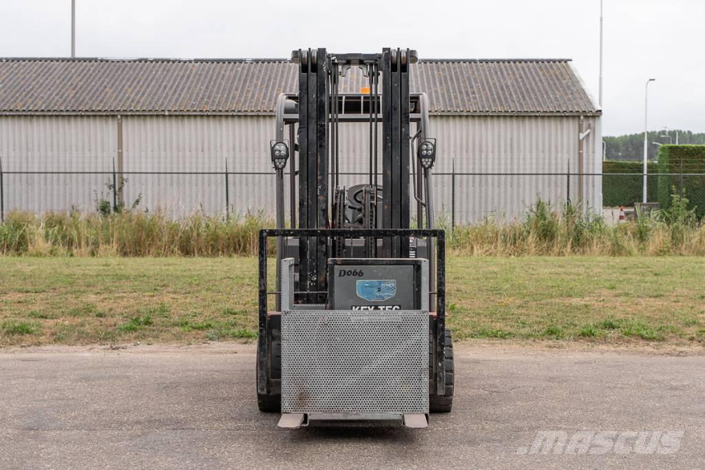 Manitou ME 435 Electric forklift trucks