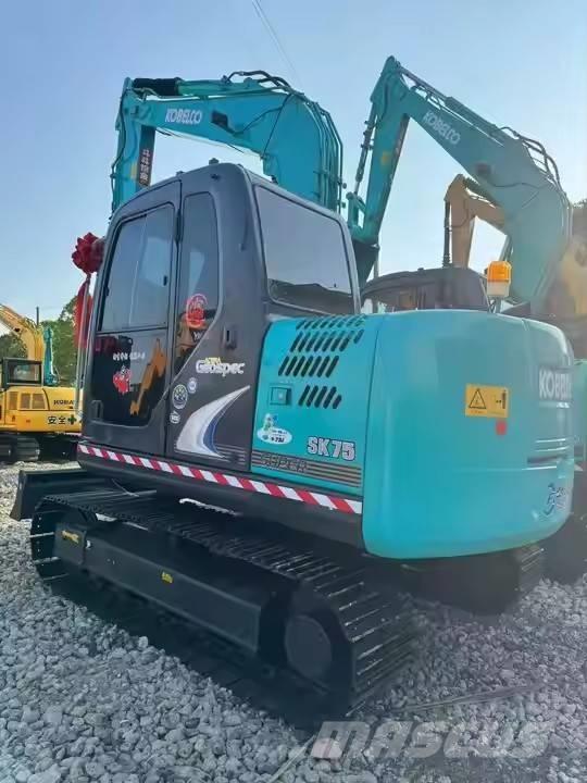 Kobelco SK 75 Crawler excavators