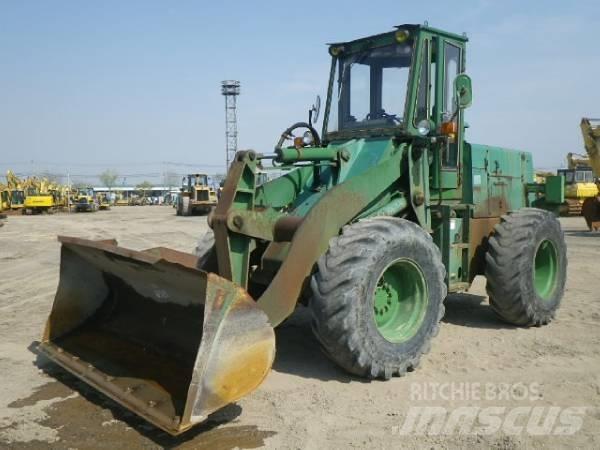 Komatsu 510 Wheel loaders