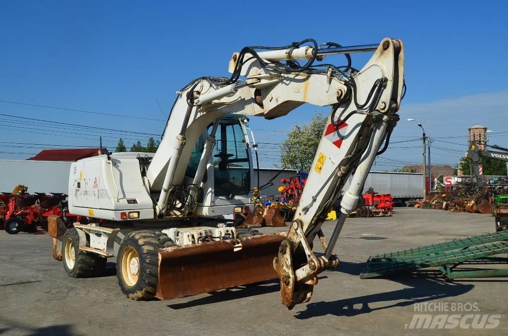 CASE WX 145 Wheeled excavators