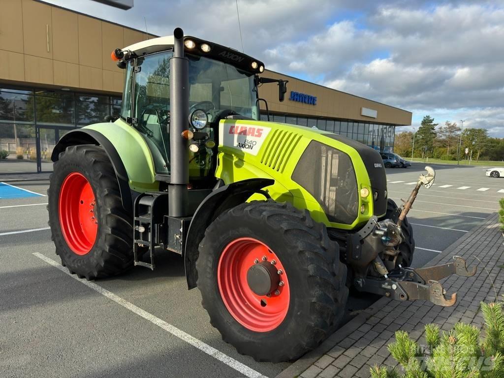 CLAAS Axion 840 Tractors