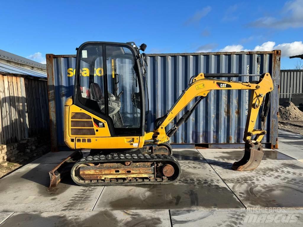 CAT 302.4 D Mini excavators < 7t (Mini diggers)