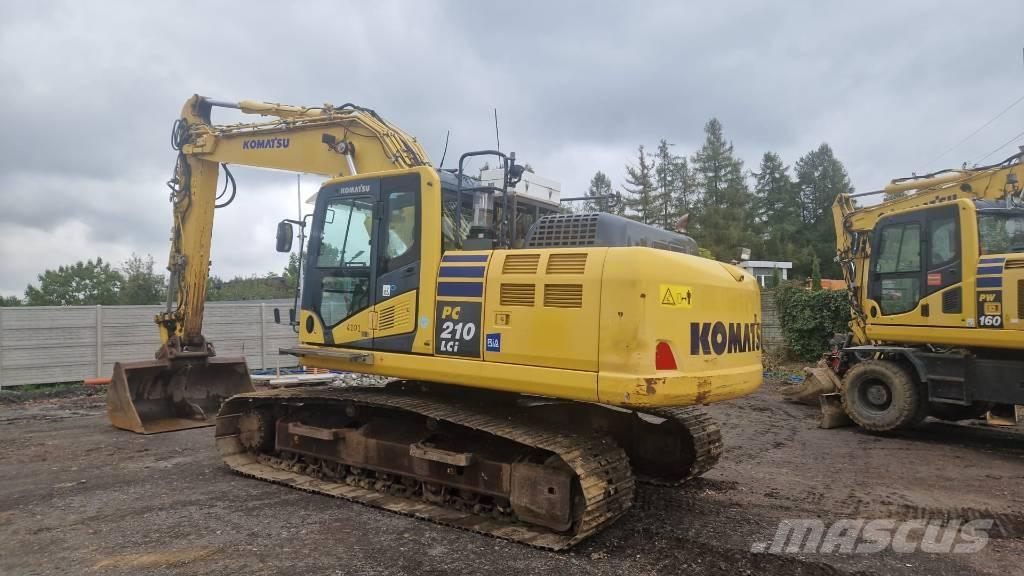 Komatsu PC210 LCi‑10 Crawler excavators