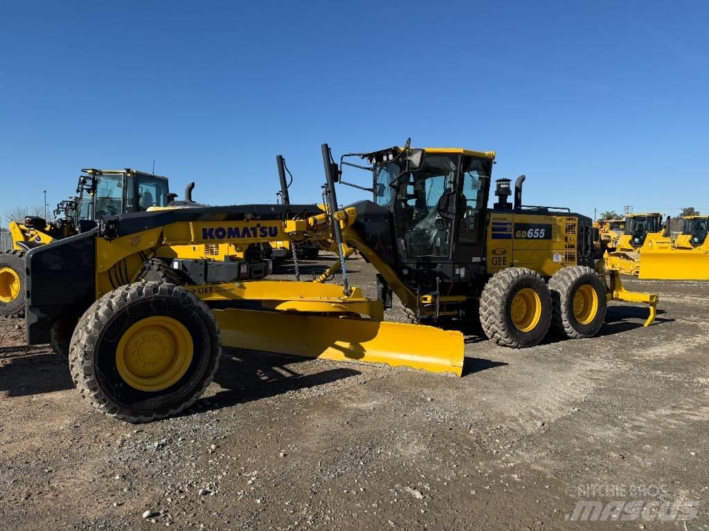 Komatsu GD655-7 Graders